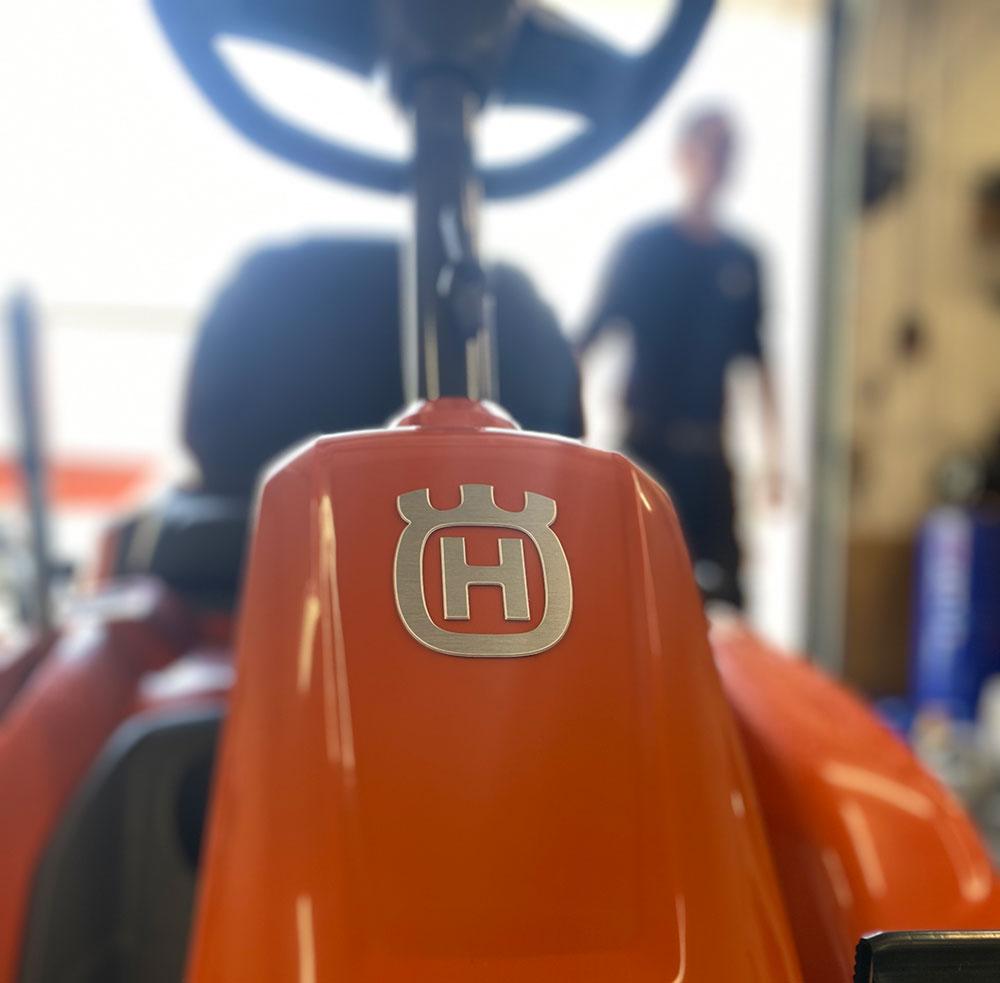 Vuoksen_Autotarvike_Husqvarna